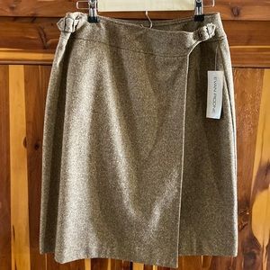 NWT Evan-Picone A-line brown wool tweed wrap skirt size 10 metal buckles